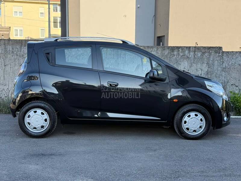 Chevrolet Spark 1,0 A/C SWlSS
