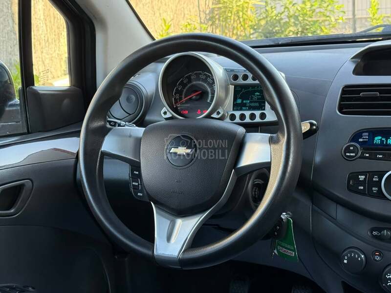 Chevrolet Spark 1,0 A/C SWlSS