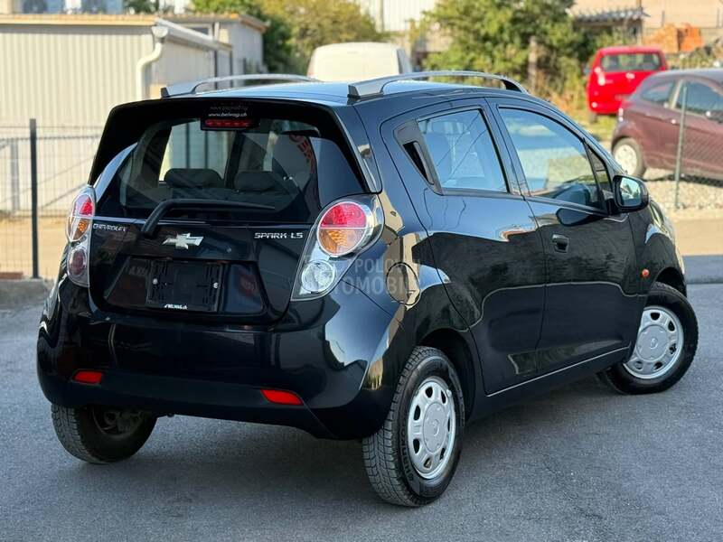 Chevrolet Spark 1,0 A/C SWlSS