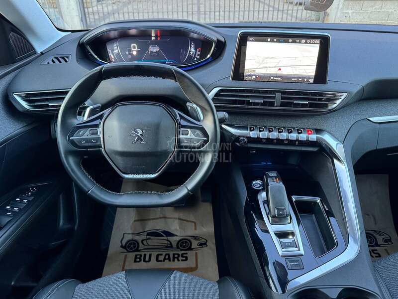 Peugeot 3008 1.5 HDI ALLURE