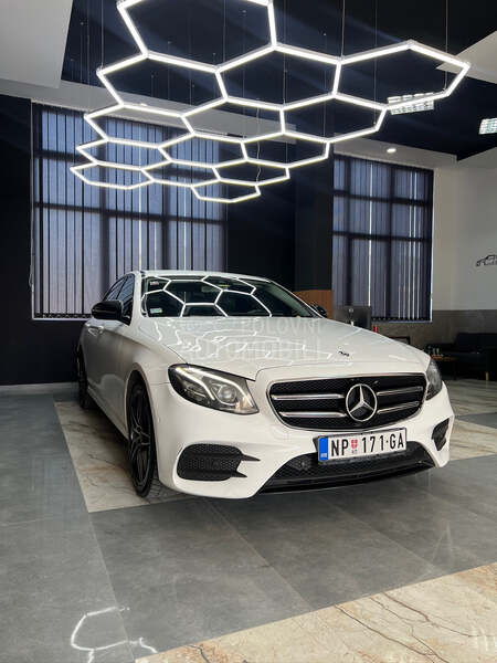 Mercedes Benz E 220 4MATIC - AMG