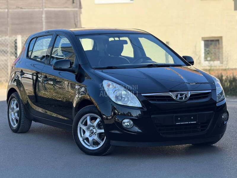 Hyundai i20 1.6 SPORT SWlSS