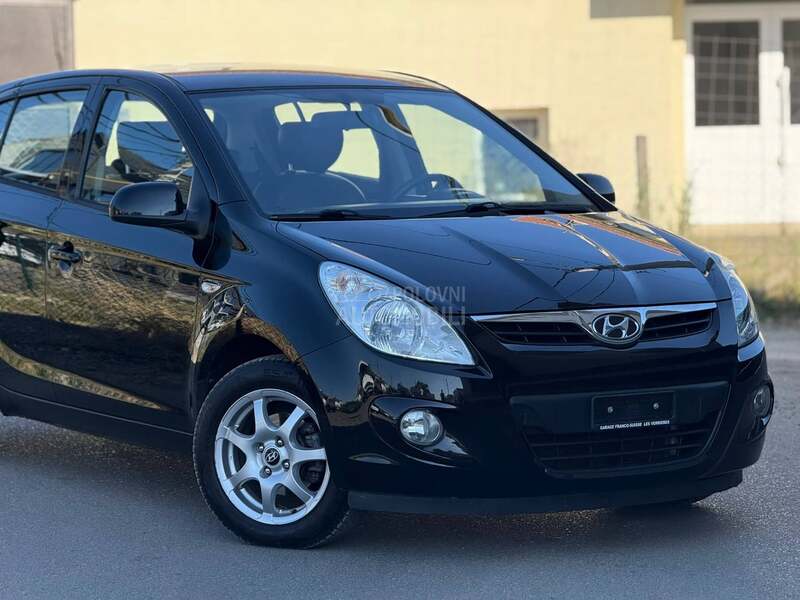 Hyundai i20 1.6 SPORT SWlSS
