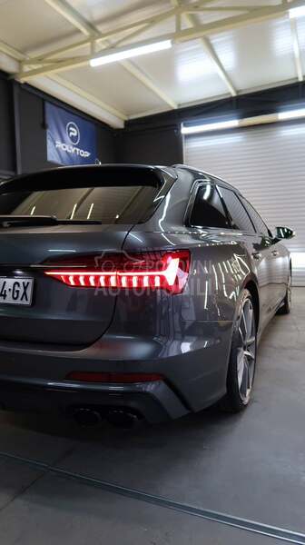 Audi S6 
