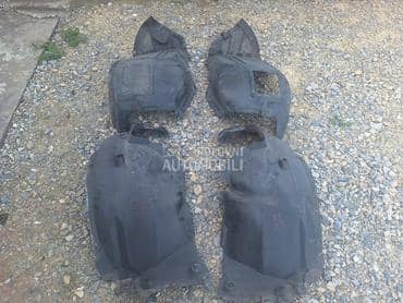 Potkrilo za X1 E84 za BMW X1 od 2009. do 2015. god.