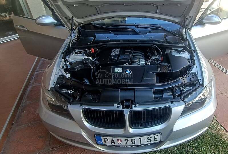 BMW 318 