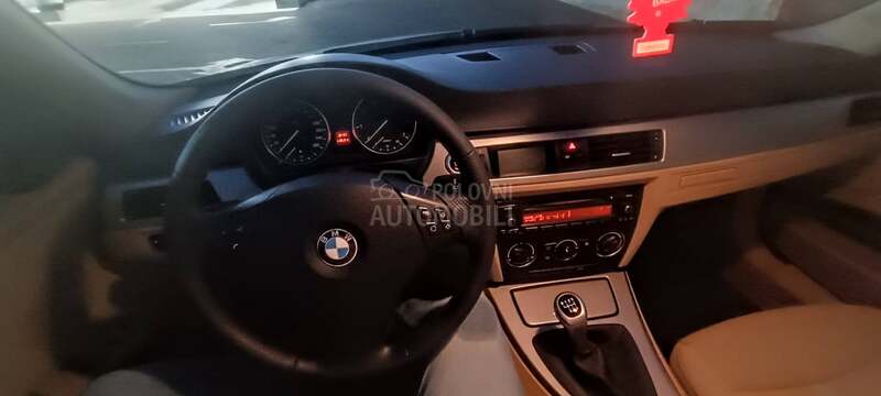 BMW 318 