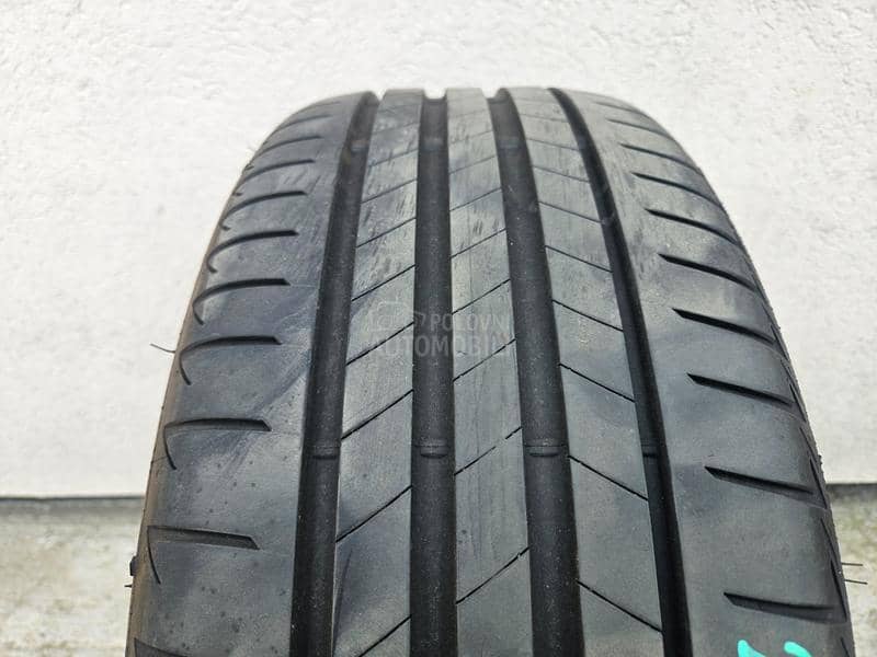 Bridgestone 225/45 R18 Letnja