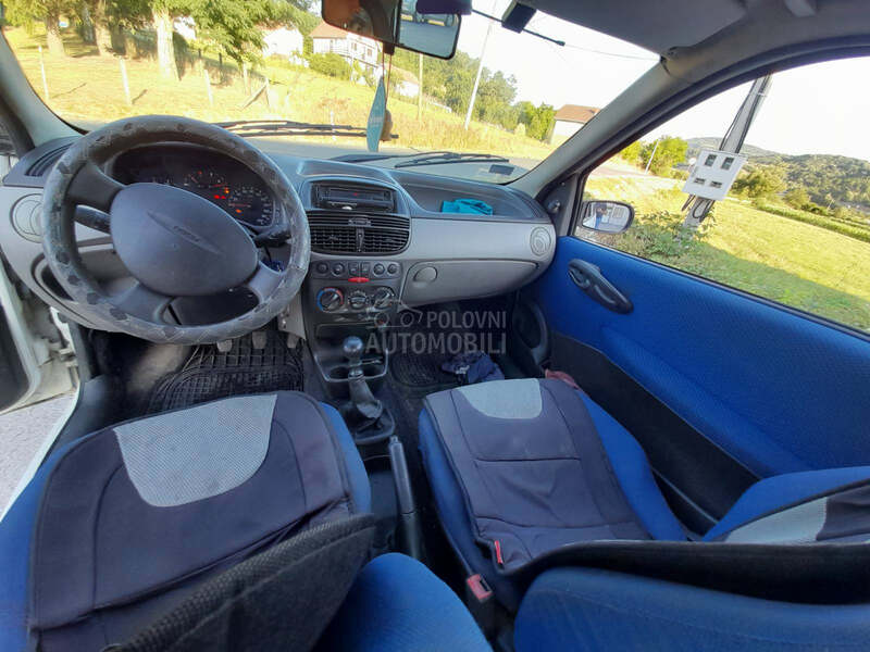 Fiat Punto 
