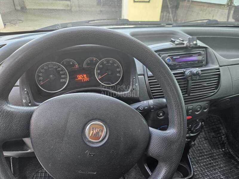Fiat Punto 1.2 8v