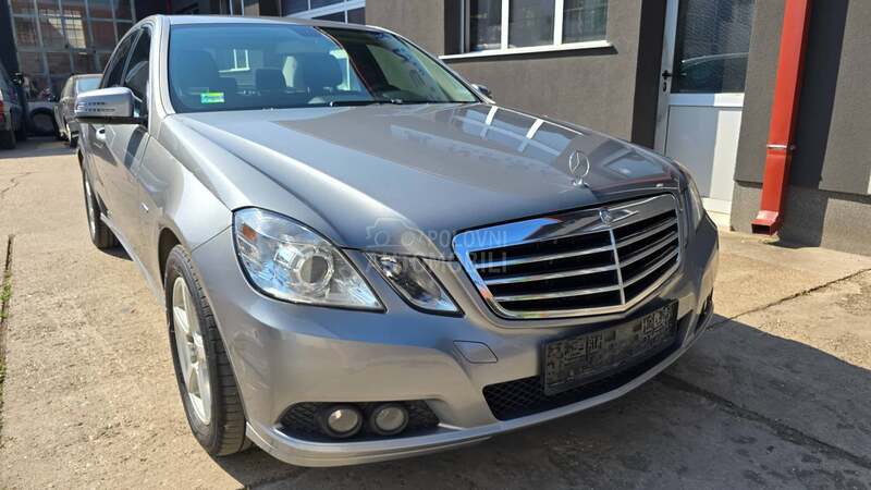 Mercedes Benz E 220 CDI