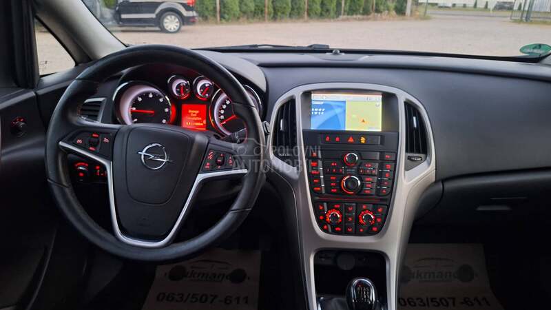 Opel Astra J 1.7 CDTI 150 JAHRE