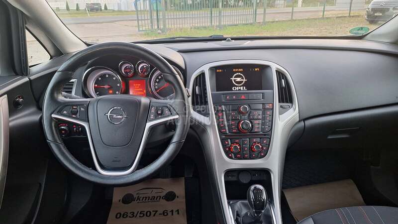 Opel Astra J 1.7 CDTI 150 JAHRE