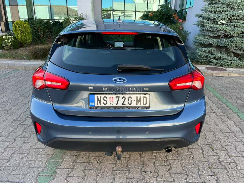Ford Focus L-e-d/N-a-v-i