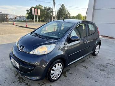 Peugeot 107 1.0