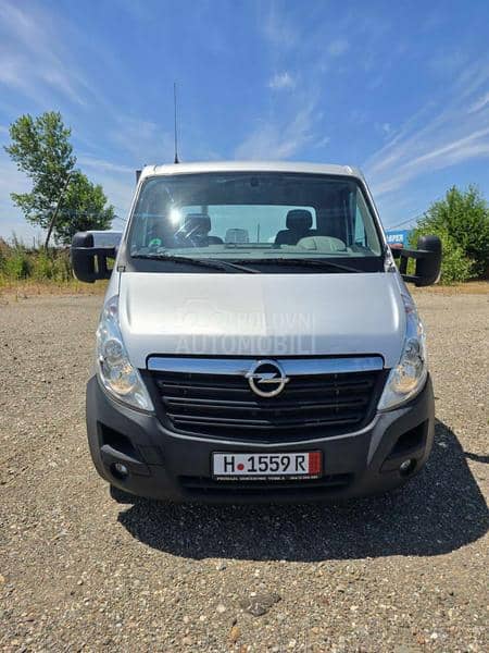 Opel Movano 