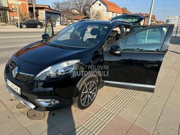 Renault Scenic 1.2 Bose X-MOD