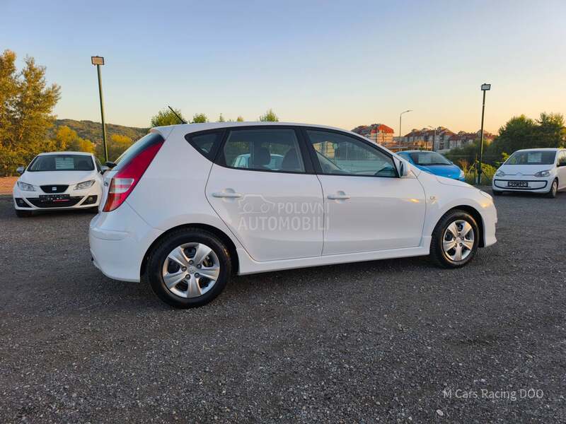 Hyundai i30 1.4 ILIKE