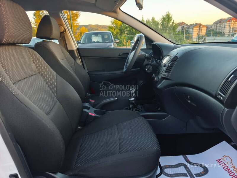 Hyundai i30 1.4 ILIKE