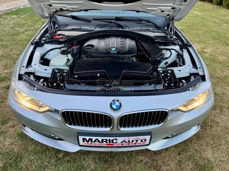 BMW 320 D  LUXURY