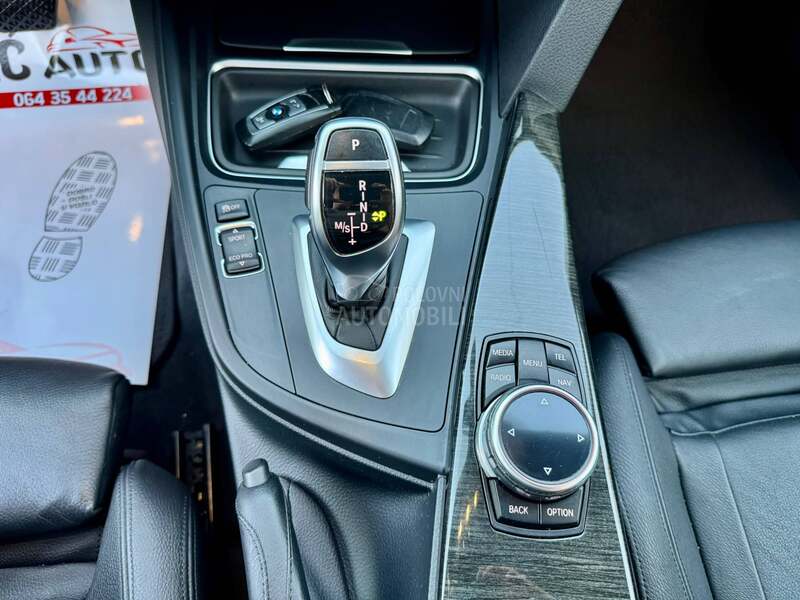 BMW 320 D  LUXURY