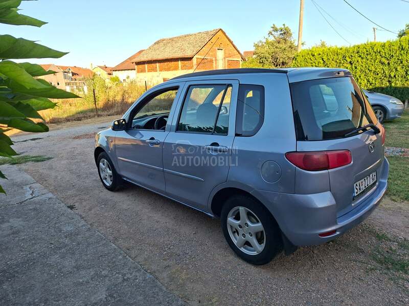 Mazda 2 1.2