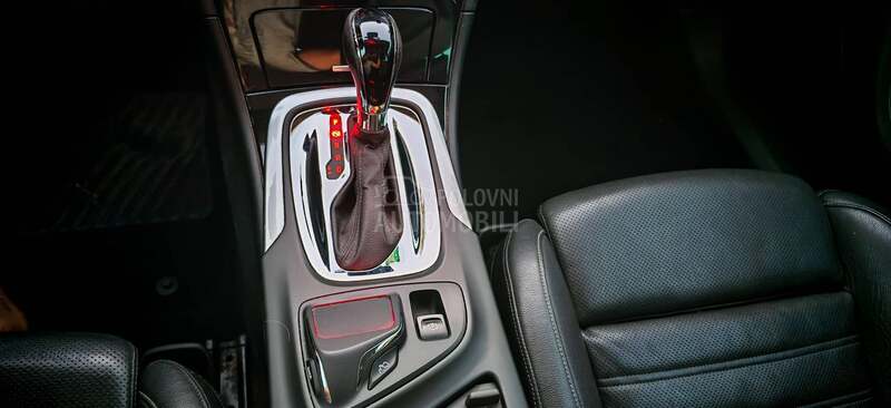 Opel Insignia 2.0 Sports4x4 Tourer