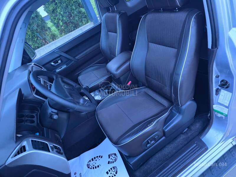 Mitsubishi Pajero 3.2 DID   -N.O.V.-