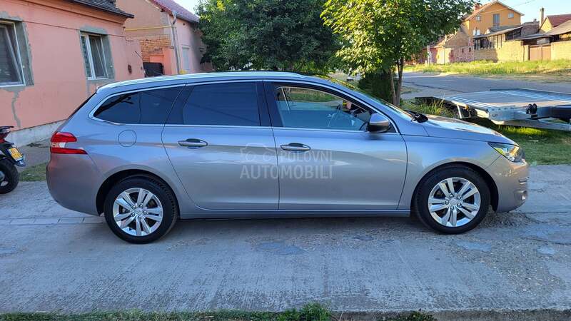 Peugeot 308 1.6 eHDI