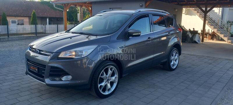 Ford Kuga 2.0 TDCI4X4 TITANIUM