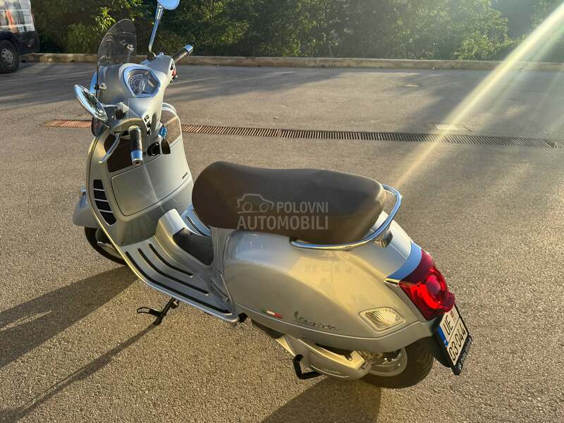 Vespa GTS 300