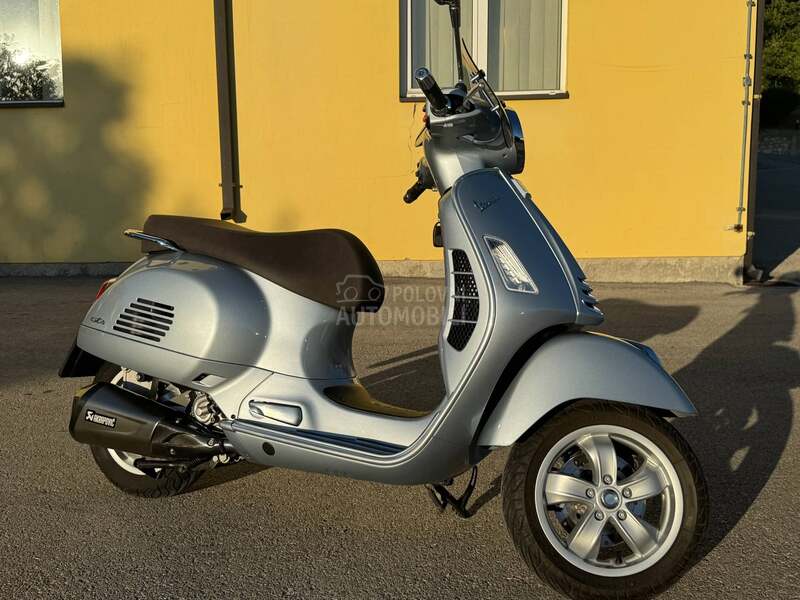 Vespa GTS 300