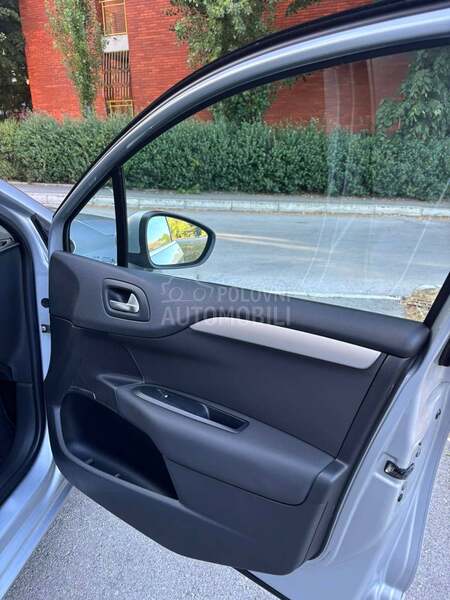 Citroen C4 1.6 eHDI