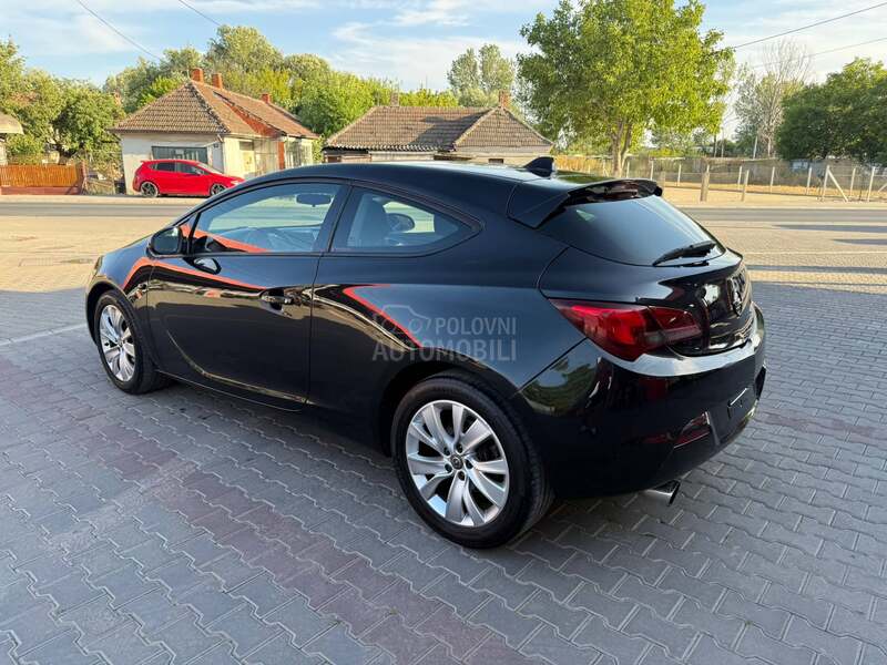 Opel Astra J 1.4 turbo/Scorpio