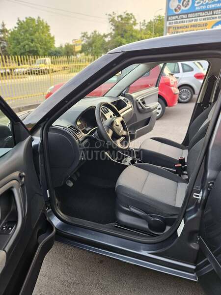 Škoda Fabia 1.2TSI /CH/