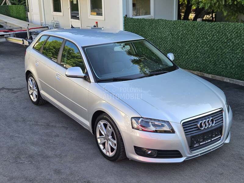 Audi A3 2.0TDI /DSG/LED/