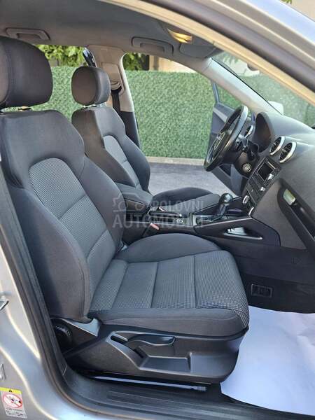 Audi A3 2.0TDI /DSG/LED/