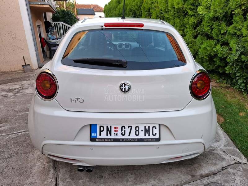 Alfa Romeo MiTo 