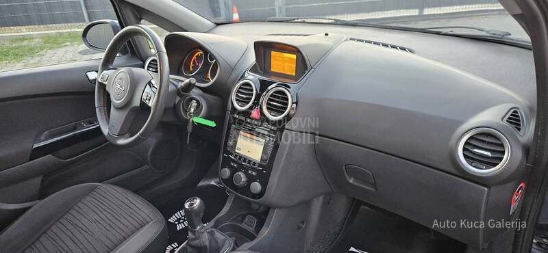 Opel Corsa D 1.3 cdti n o v a