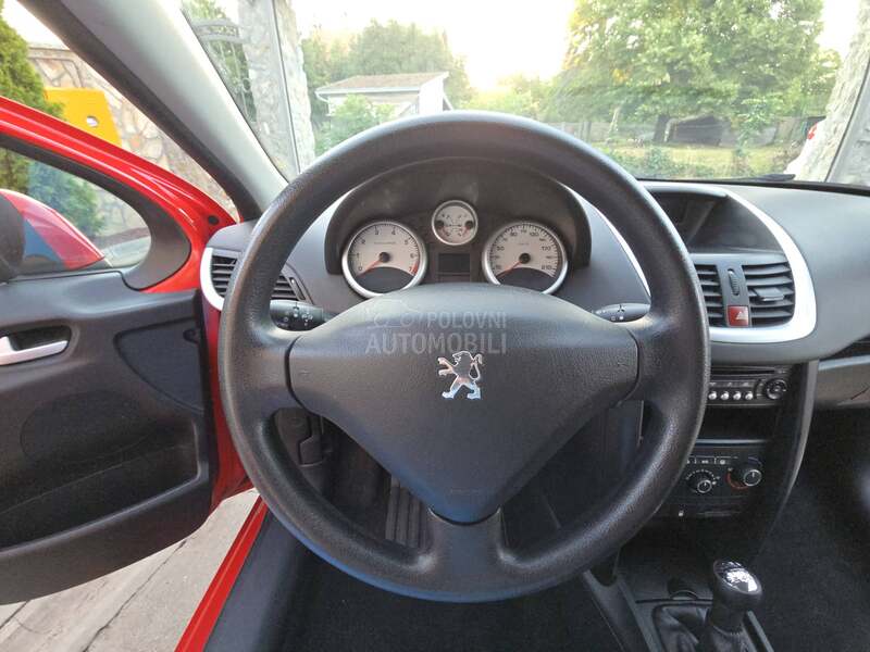 Peugeot 207 1.4 R.E.S.T.Y.L.E