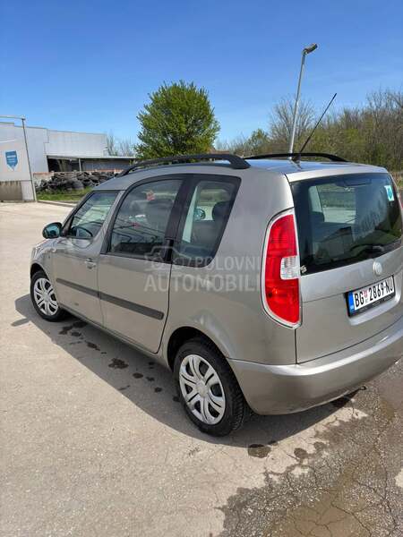 Škoda Roomster 