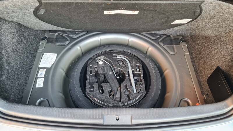 Volkswagen Golf 6 2.0TDI  COMFORTLINE