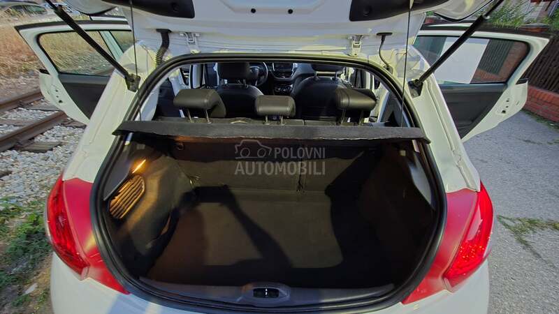 Peugeot 208 1.4hdi