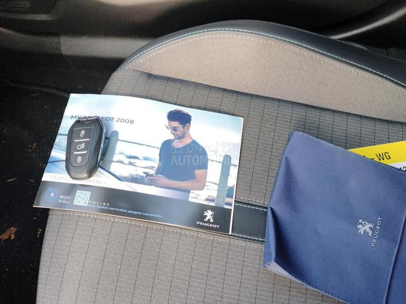 Peugeot 2008 1.5 Allure