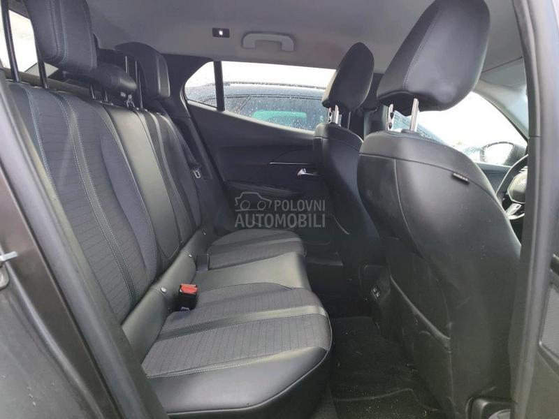 Peugeot 2008 1.5 Allure