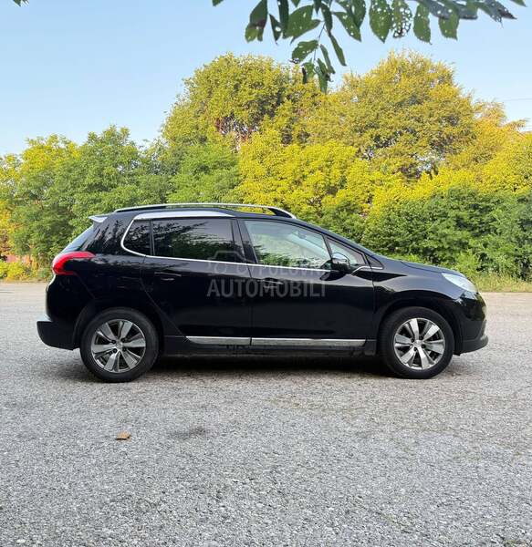 Peugeot 2008 1.2 G.A.S