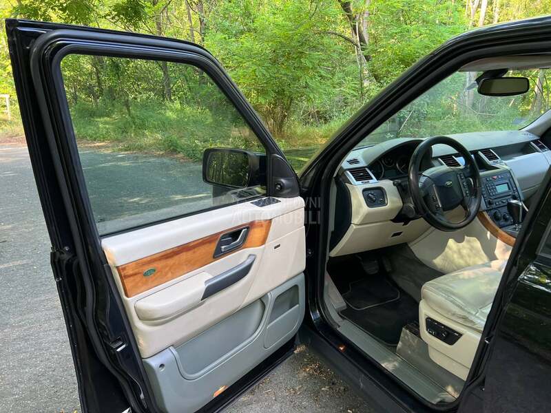 Land Rover Range Rover Sport N O  V  O