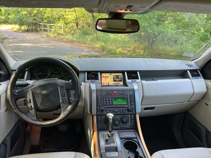 Land Rover Range Rover Sport N O  V  O
