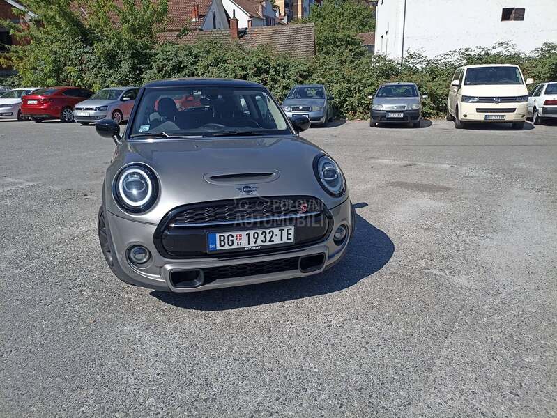 MINI Cooper S hatch
