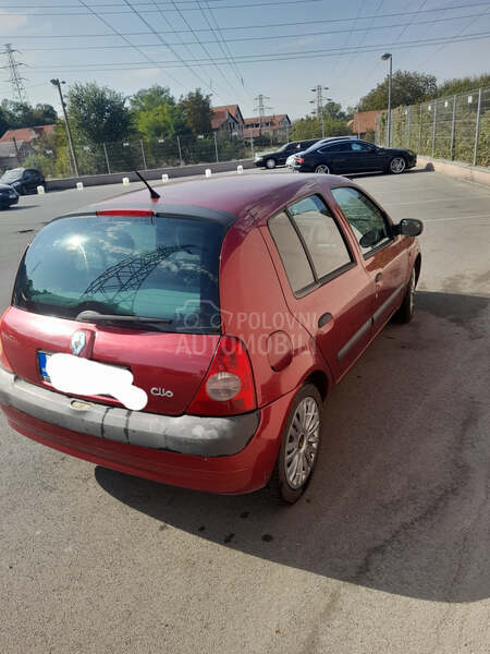 Renault Clio 